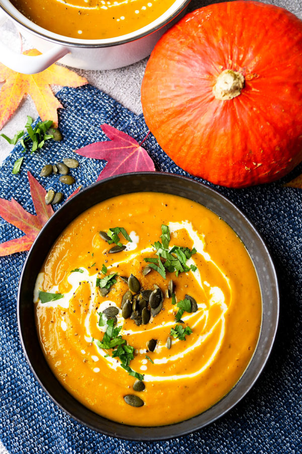 Einfache Kürbissuppe mit Curry