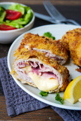 Cordon Bleu in der Heißluftfritteuse zubereiten